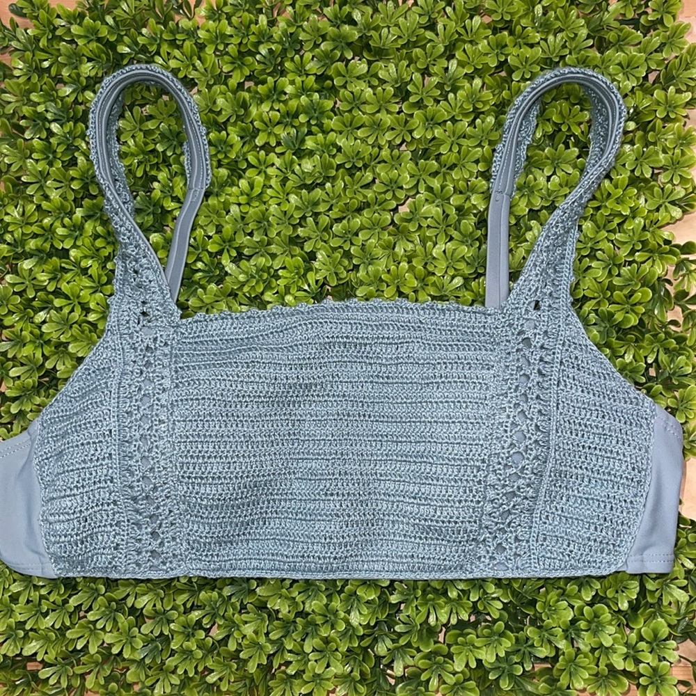 🔥 SALE Xhilaration Blue Crochet Bikini Top | Large